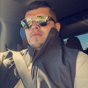 Meet your Posher, Junior